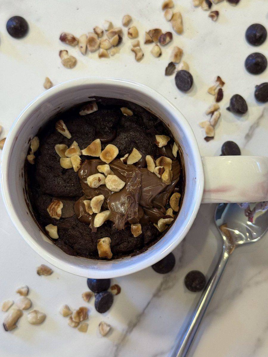 inpamskitchen's tweet photo. Today’s forecast: 100% chance of hazelnut cake. Happy National Hazelnut Cake Day.

#hazelnutcake #cake #mugcake 
#hazelnut https://t.co/T6xSpiLhdf