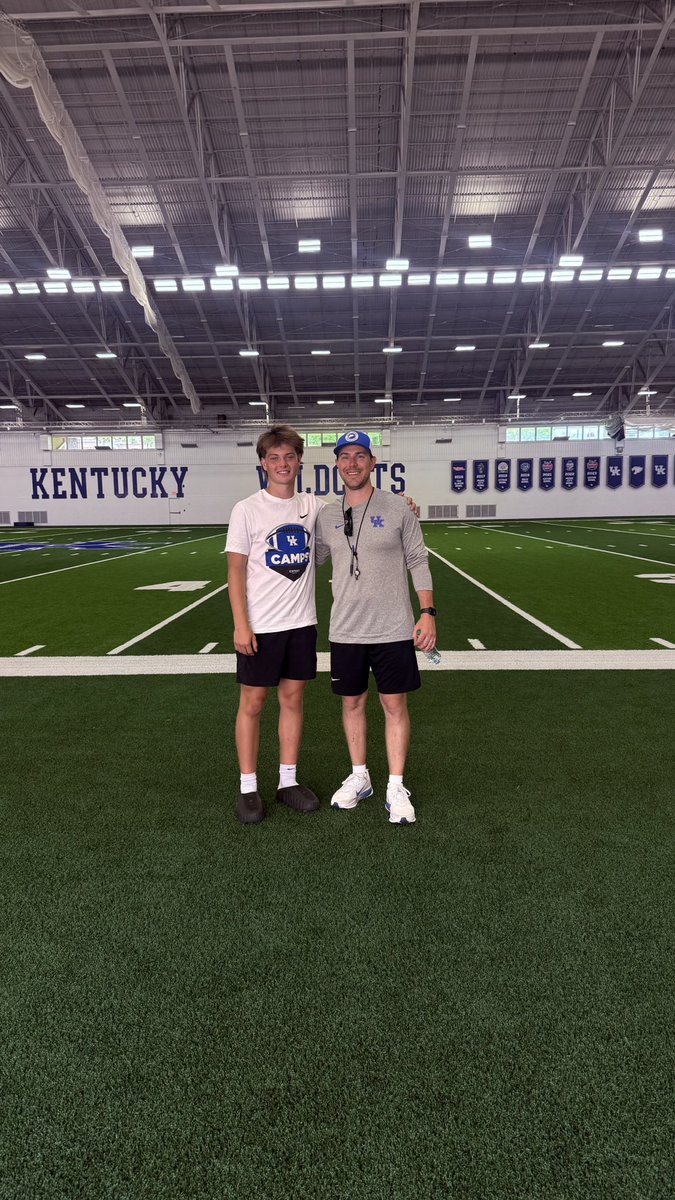 ZackParkerQB's tweet photo. Enjoyed a great camp at Kentucky and a great time competing with some top competition!

@CoachAdamHolley @CHSRecruits  @CoachWillStein @CoachJoeSloan @Coach_NateD @ChadSimmons_ @TomLoy247 @Andrew_Ivins @benjaminwolk @Husker247BC @ThrowItDeep @Stumpf_Brian @Andy_Villamarzo @CraigHaubert @LemmingReport @TomLuginbill @jerms3_ @JeremyO_Johnson