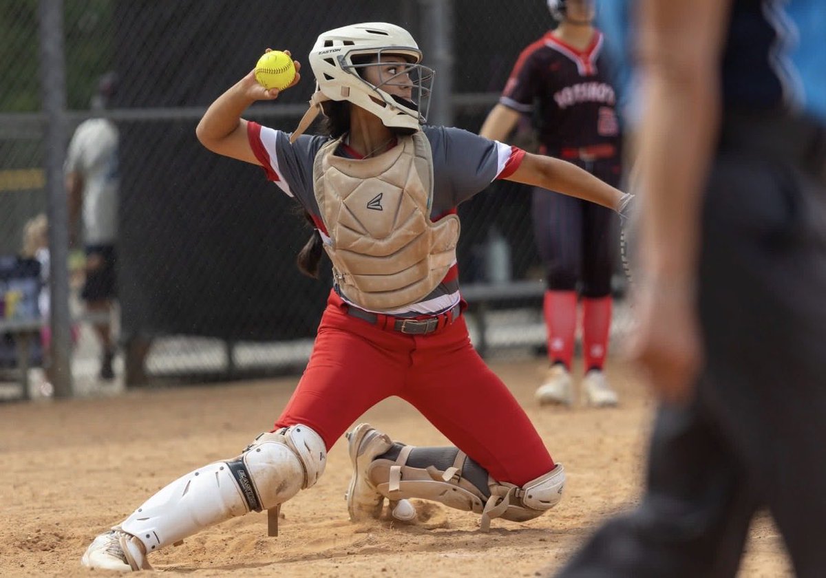 HotshotsNaudin's tweet photo. Pics of our PGF Premier Qualified squad 😎

A BIG summer is ahead for this group. 💥

@HSNaudinVelaz
@HotshotsNaudin
@nicknaudin
@ednaudin
@hotshotsnation
@csa_athletes
@LeeVelazquez06 https://t.co/okZe6mxAKj