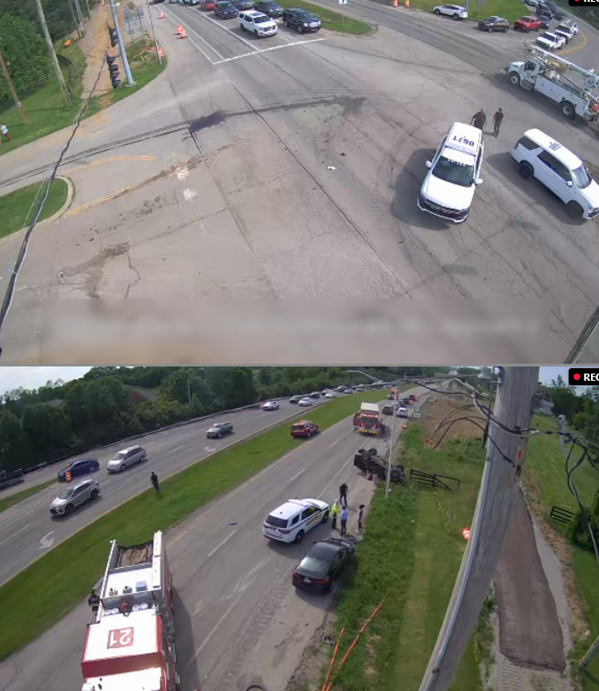 lexwrecks's tweet photo. Traffic Alert / Injury Collision:
Inbound Richmond Rd at Jacobson Park -
One vehicle overturned.  All inbound lanes are shut down.
Traffic turned around or diverted to Old Richmond Rd. https://t.co/VDlZ96Ls81