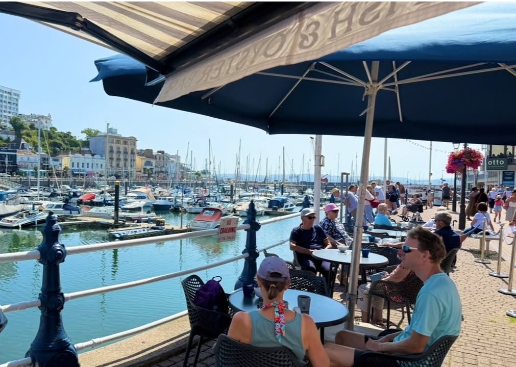 EnglishRiviera's tweet photo. less than 1️⃣  month to go until the UK's first ICF SUP World Cup! 🏆🏄💦 

🗓️24-28 June 2026
📍English Riviera | South Devon

Full details here: https://t.co/XA3tJrxmkw

#SUPWorldCup2026 #EnglishRiviera #PaddleUK #Devon #ICF #SUP https://t.co/7u7pz9N9EJ