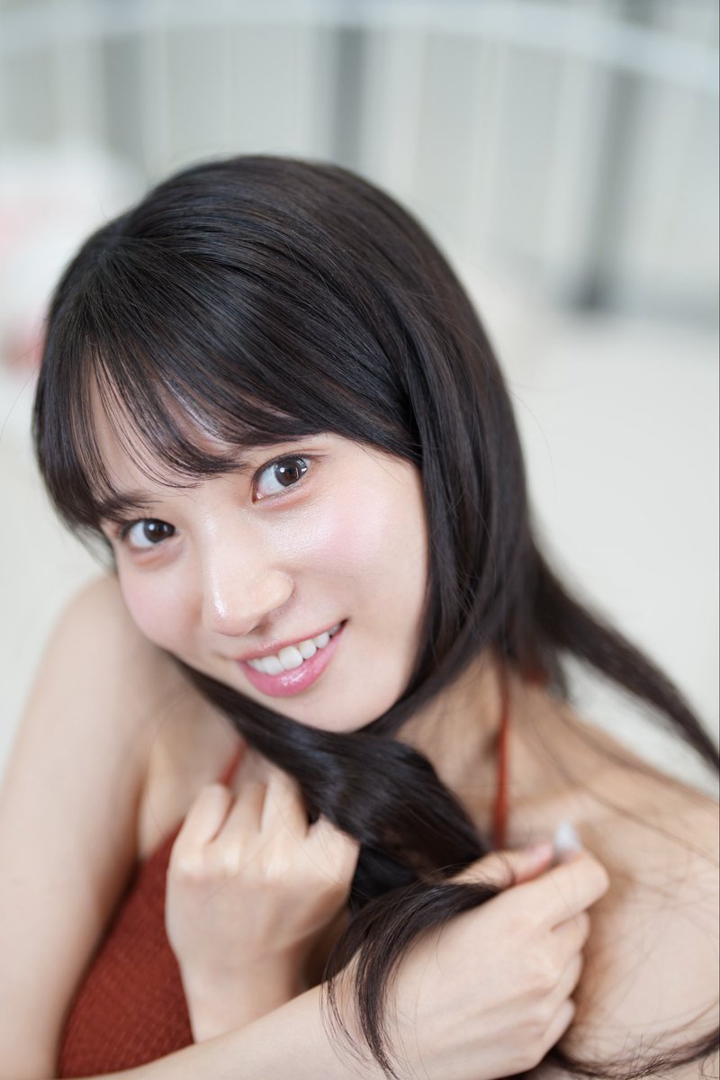 1nzFJcy8XvydG1p's tweet photo. 榊原 萌 さん @moe_millky 
2026.04.19
台湾 JKF STUDIO+

めちゃめちゃきれい🤩
めずらしい色だったけど
この色も似合ってた！
かわいくてきれいで会うといっぱい喋ってくれてたのしい萌さん天才！

#榊原萌
#もえたま https://t.co/KDgWCEMmDs