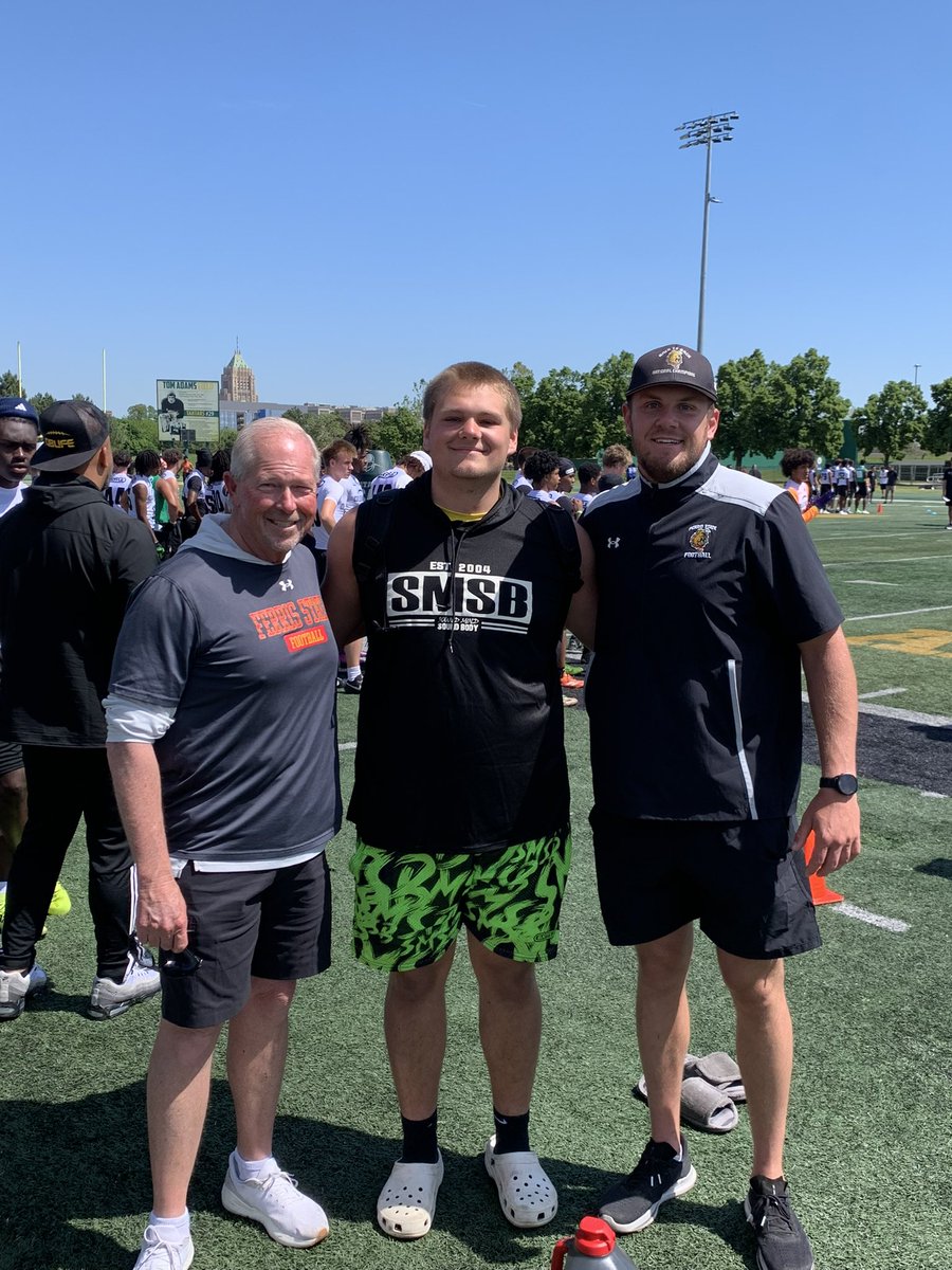 Jack_Bobin77's tweet photo. After an amazing conversation with @Coach_Rock I am blessed to say I have received an offer from @FerrisFootball ‼️Massive thank you to all my coaches and trainers who got me to this place‼️ @CoachDrewBurton @Coach_Tannese18 @TRAVIS44MIRACLE @NoahKindle2  @claney101 @CoachMoore1001 @BossHogAcad @DaBossHog_ @18bstank @DOFRecruiting @statechampsmich @PrepRedzone @TheD_Zone @MIexposure @Optimus_Barbell @sixstarfootball @smsbacademy @CoachBlackwell_