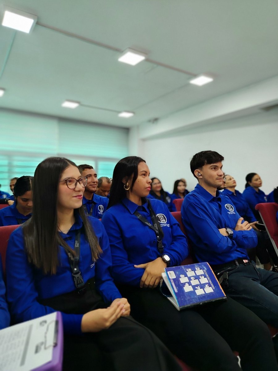 CEApure's tweet photo. En el marco del desarrollo continuo del programa de "Educación para la Salud", orientado al bienestar laboral y la prevención médica, la contraloría del estado Apure participó en una importante charla informativa sobre el Asma Bronquial, dirigida especialmente a los servidores https://t.co/DsxUitEQzh