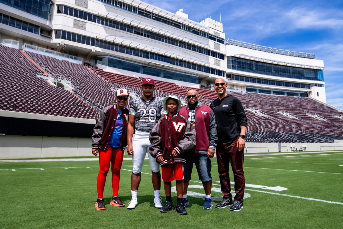 Xman_Nextup's tweet photo. Home!!🦃 https://t.co/HOBxjtdQlJ