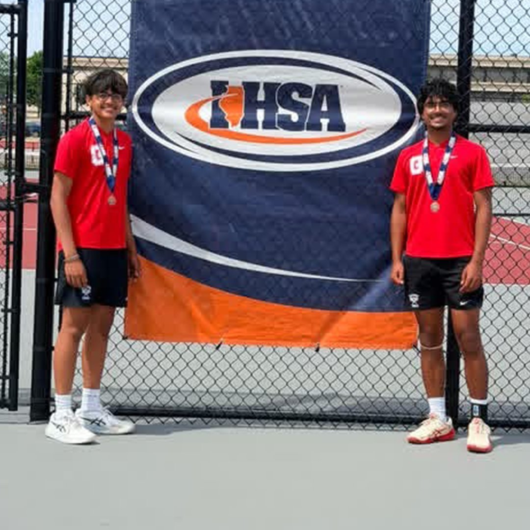 BallChatham5's tweet photo. 𝐒𝐭𝐚𝐭𝐞 𝐏𝐥𝐚𝐜𝐞𝐫𝐬 🎾

The doubles team of Talha Arshad and Aarav Patel battled to place 5th at the IHSA Class 1A Tournament this past weekend, which is the best finish by any player or team in the history of the GHS boys tennis program! https://t.co/F5vnx8SrKE