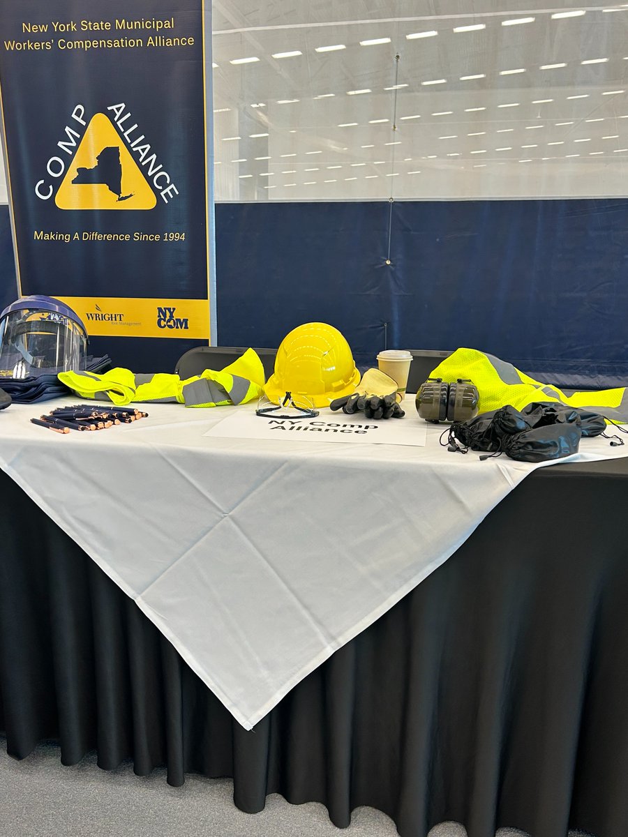 nycompalliance's tweet photo. We're off to a great start at the 2026 Highway School! Don't miss tomorrow's session on PESH Inspections in Emerson A, 1:10 - 2:25 PM. https://t.co/6JbLDi2L01