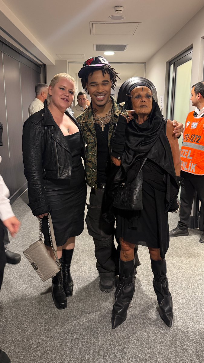 PlaqueReport's tweet photo. PlaqueBoyMax linked up with Rick Owens' wife, Michèle Lamy, at Ye's record breaking show in Turkey 📸 https://t.co/tXPElABpM9