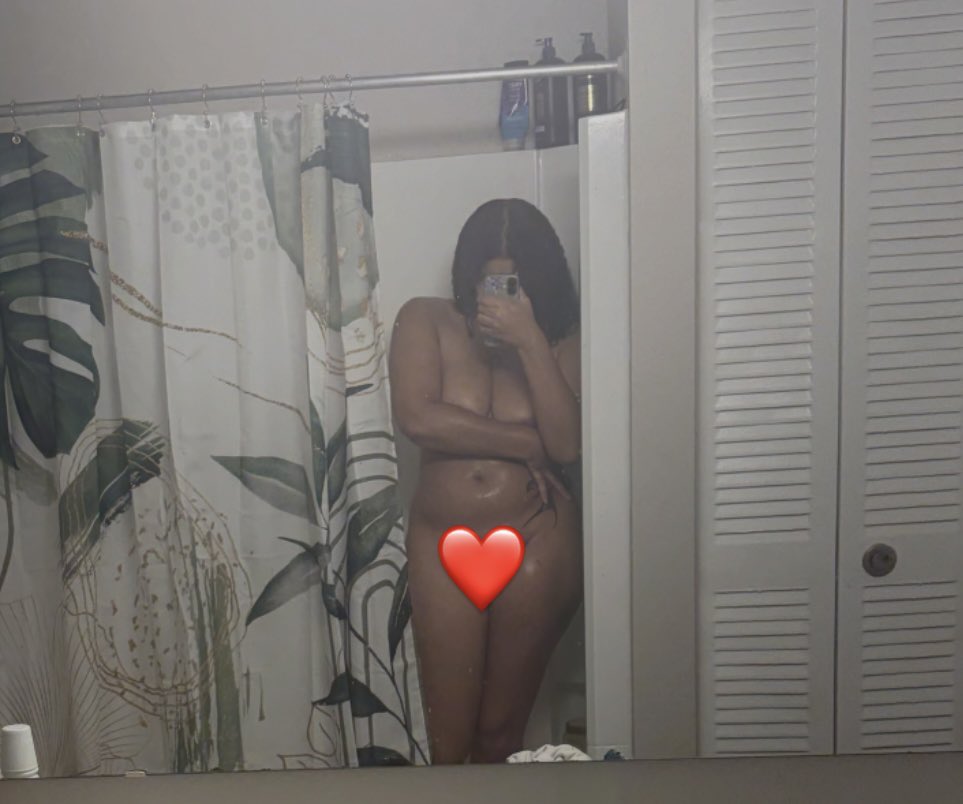 NiteTimeThot's tweet photo. Shiny https://t.co/971ySwHS8C