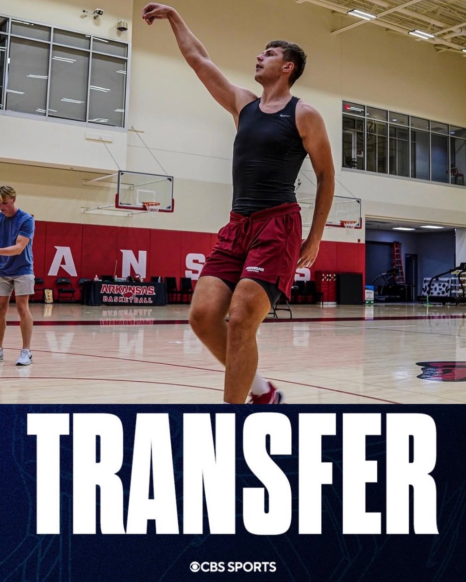 mzenitz's tweet photo. UConn has signed Arkansas center transfer Elmir Dzafic, @chris_hummer and I have learned.

The 7-foot, 285-pounder played in seven games as a freshman at Arkansas last season. https://t.co/eJpryQ3mtK