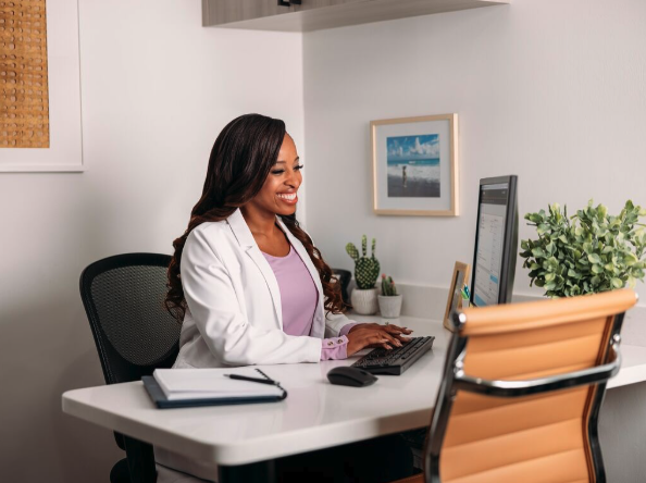 AlignTechInc's tweet photo. Align Technology is proud to award $300,000 in research grants to universities around the world through our fifteenth Annual Research Award Program.

These grants support orthodontic and dental research that helps advance clinical science, innovation, and patient care. https://t.co/FfGOazhGH7