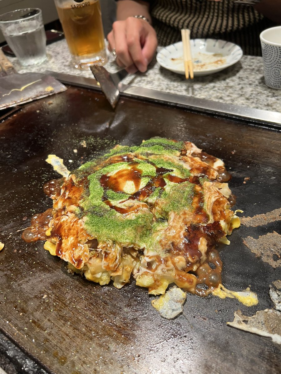 hmny_ichihara's tweet photo. おはようございます‼️

お土産ラーメン⭕️
お土産チャーシュー⭕️
"季節限定"🥦スティックブロッコリー🥦
現金¥200
真っ赤卵TKG🥚🍚も大人気です🔥

1泊2日で友人らと弾丸大阪旅行🔥
初の大阪‼️食い倒れ過ぎました‼️
めーーーっちゃ楽しかった🔥 https://t.co/dIH4bovWqk