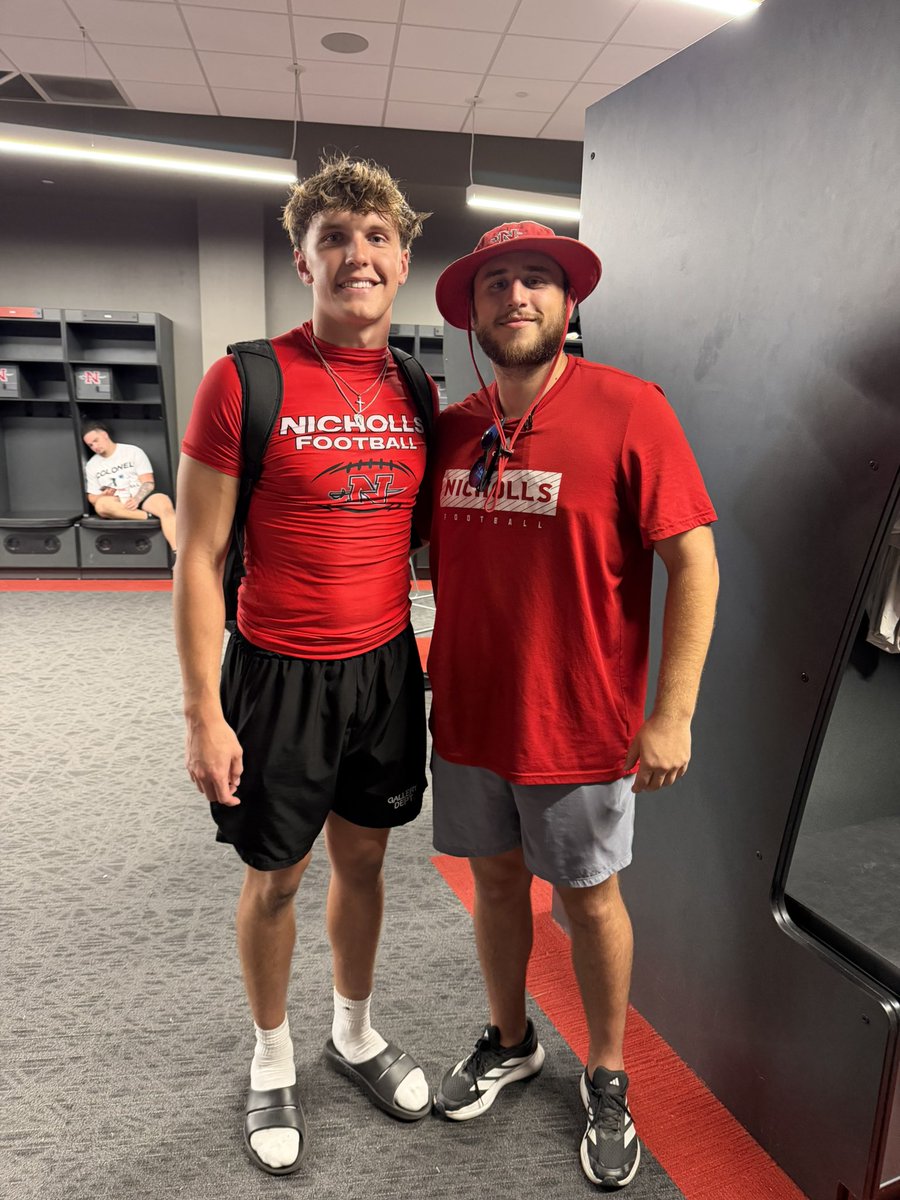 davidcooper2027's tweet photo. Had a great time competing at @Nicholls_FB Mega Camp!! Thank you @HebbNathan and @CoachG_BABY and @deucehogan for the great coaching!! Loved getting to tour the facilities after!!

@TommyRybacki @CoachQCPProud @coach_wright13 @AllenMarrow @CoachPedraza60 @QBHitList @iam_alinedouard @JScruggs247 @samspiegs @MikeRoach247 @GPowersScout @PrepRedzoneTX @var_austin