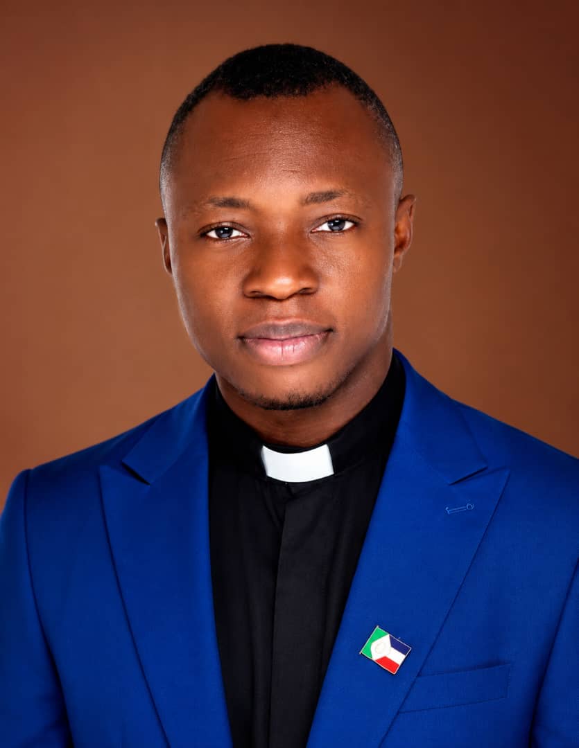 1Godsplan's tweet photo. Today is my Birthday https://t.co/uqp7GaQugS