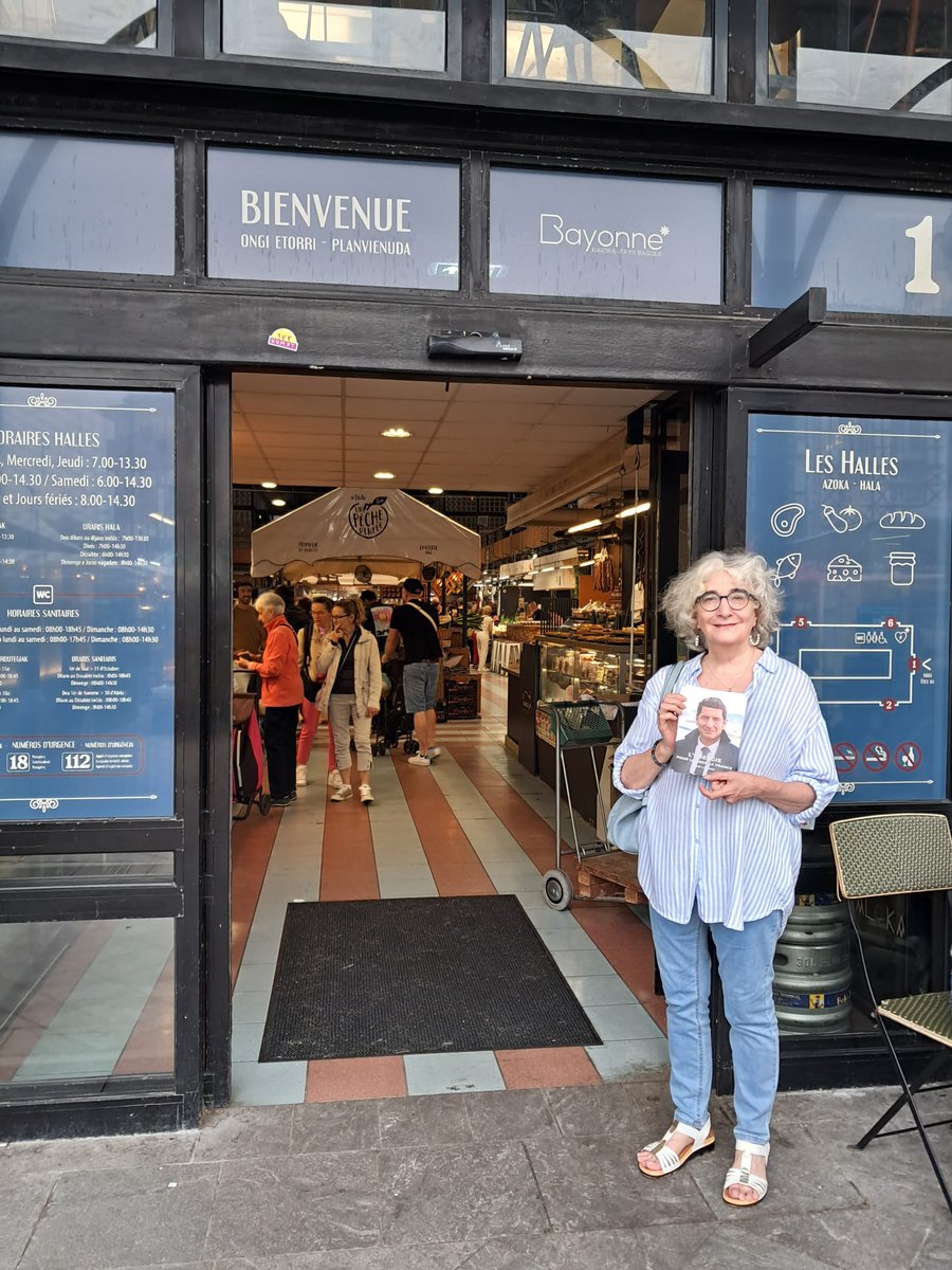 n_energie_64's tweet photo. Ce week-end, Nouvelle Énergie 64 était sur le terrain !

Aux Halles de Biarritz, aux Halles de Bayonne et au marché d’Anglet, nous sommes allés à la rencontre des habitants pour porter un message clair : (…) https://t.co/KGvyVHIhk9