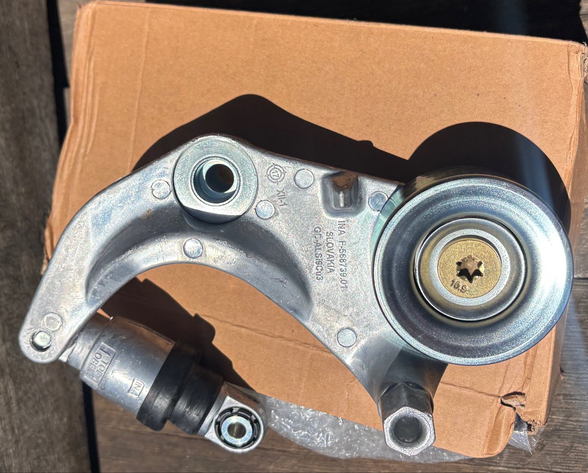AnthonyBlinge's tweet photo. Still selling anything Honda(all honda tensioners or adjusters):0544481914/0530876003📌 https://t.co/R4VgJlNJ3k
