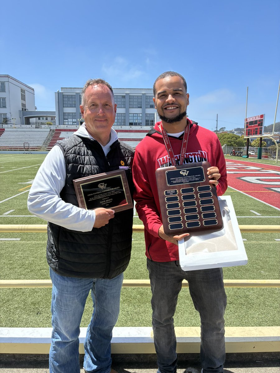 mertz_david's tweet photo. I had a blast this past 2025’ season with first year head coach Ja’Vaughn Shannon &amp; his entire family 🏈🦅🌁👏
Wash Football is in great hands for decades to come☝️@kingshannon_3 @Jahsai4Shannon 
“In the Shannon Family we TRUST” https://t.co/RmQJEp7K1G