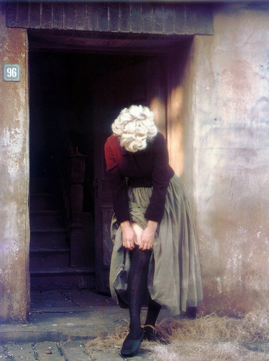 patchtopia's tweet photo. today is marilyn monroe's 100th birthday 🤍 shot by milton h. greene, 1956 https://t.co/nX0bmsoj7z