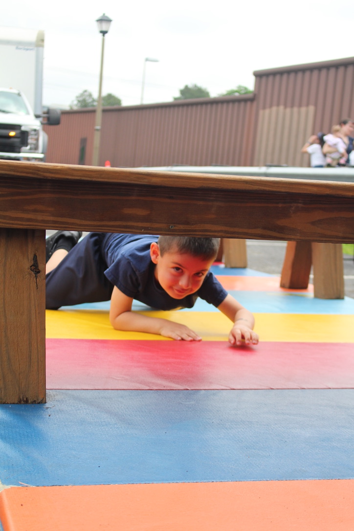 school_ann's tweet photo. Looking back at last Tuesday's Preschool Field Day! Our youngest students enjoyed a morning of games, and fun. Thank you to Mr. Norcross, our PE teacher, for planning, and to our 8th graders, who did a great job running the games, and encouraging the preschoolers. https://t.co/48U9SPDUTU