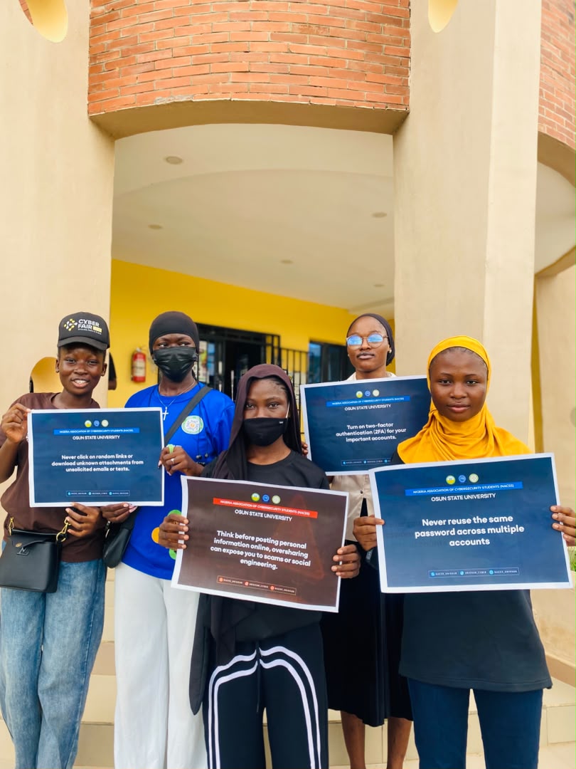 nacss_uniosun's tweet photo. Today was all about setting the tone, raising awareness, and bringing the community together. Check out some of our favorite moments from the kickoff below! 👇

​Massive thanks to everyone who showed up. We’re just getting started...See you tomorrow for Day 2! 💻🚀 https://t.co/N1YniOpfJY