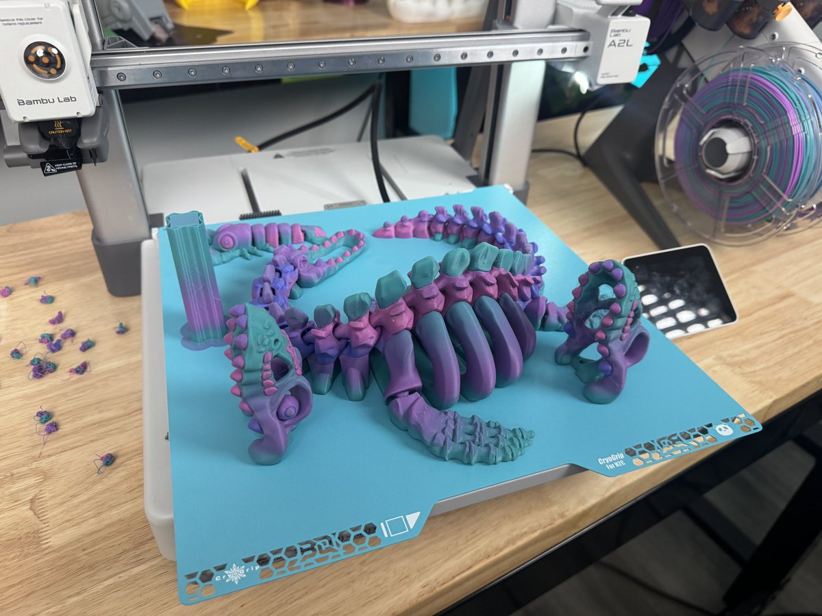 UncleJessy4Real's tweet photo. Some of my prints off the @BambulabGlobal A2L

Despite it being a larger A1 it can throw down some pretty impressive prints 

Lego Batman @StudiosYosh 
Skeleton 🦕 @FlexiFactory 
AT-ST @KitKiln3D 
Megaman ModelLover on Makerworld https://t.co/CGgbnW7pok