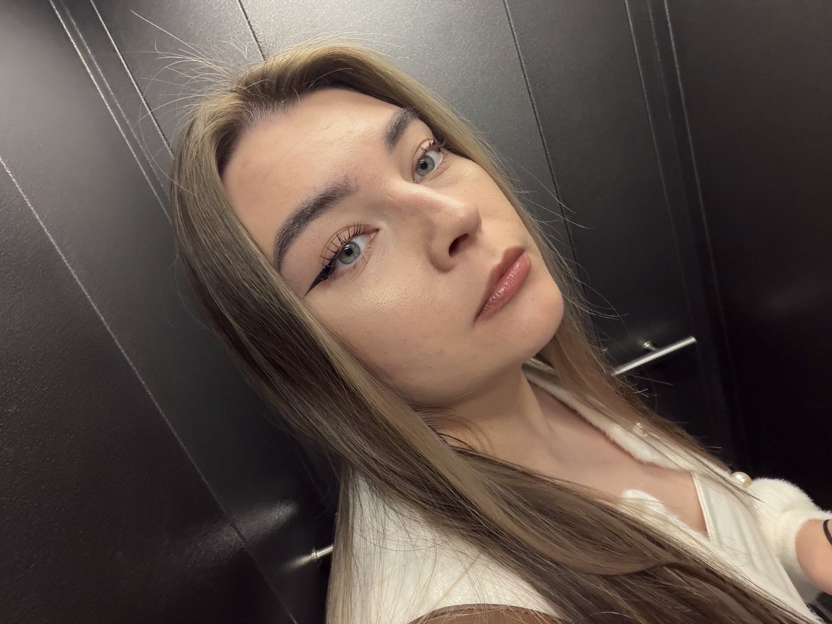 Need_drug's tweet photo. Когда-нибудь я вернусь в свой прайм, 

ну а пока только стрелки остались с той поры https://t.co/HUObNd4KJE
