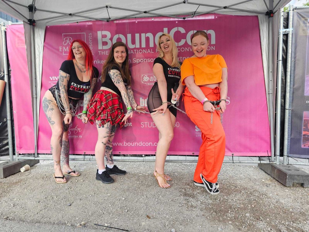 captured_kerry's tweet photo. Can't wait to see everyone soon for shenanigans at @Boundcon_Munich
@ZoeyZiptie @Shelley_Frayja @RoxyBoundLife @LilMissy_UK @EmilyAddamsNew and the rest of you!!! Too many to name 🥰🥰🥰 https://t.co/xDR3hFSTQ0