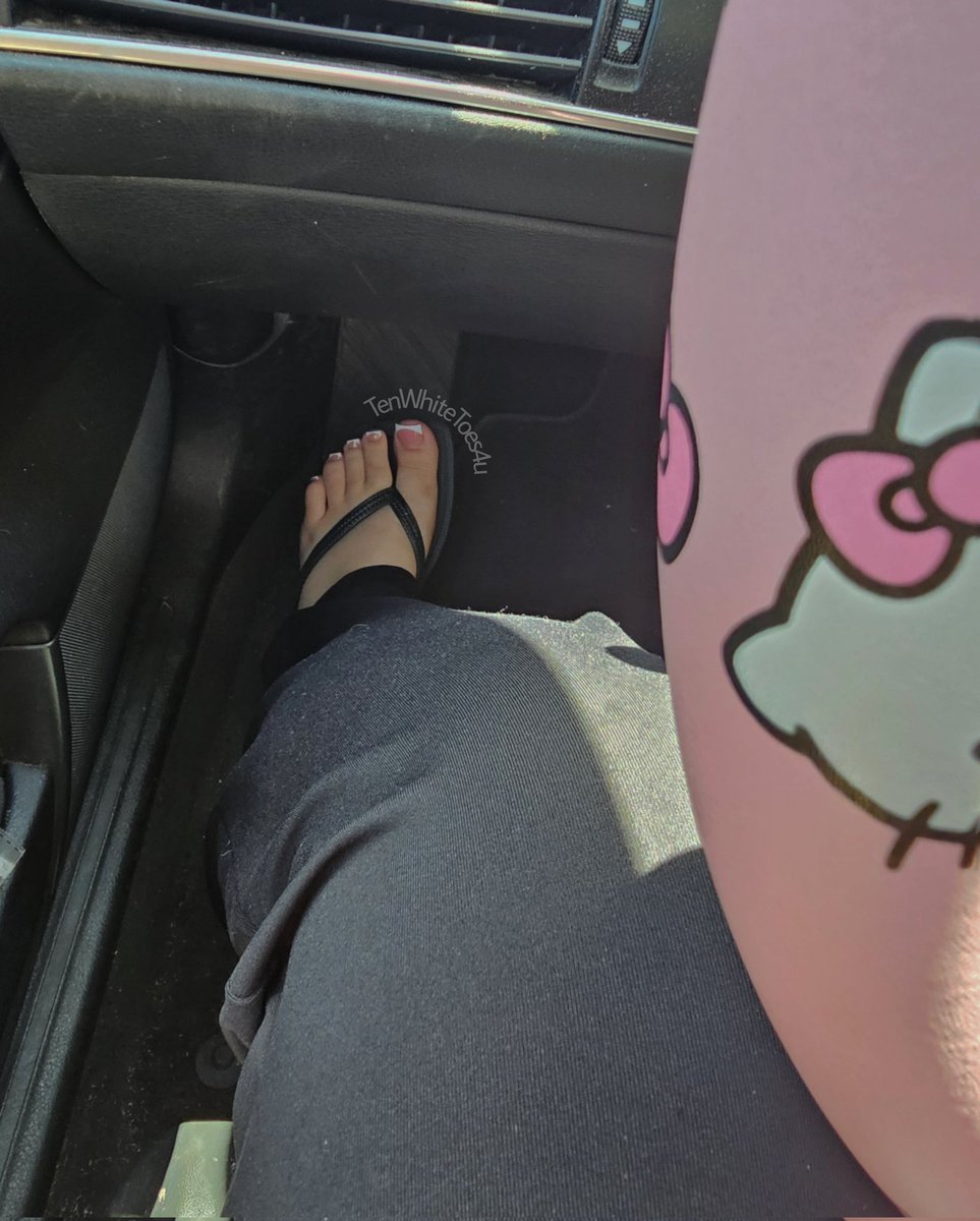 TenWhiteToes4u's tweet photo. Out 4 a Drive 😗 https://t.co/beJDwpHlxy