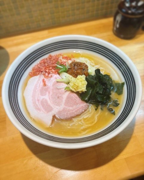 おはようございます🐈🌕 夜はお休みです 水曜日 台風🌀雨☂️予報 お