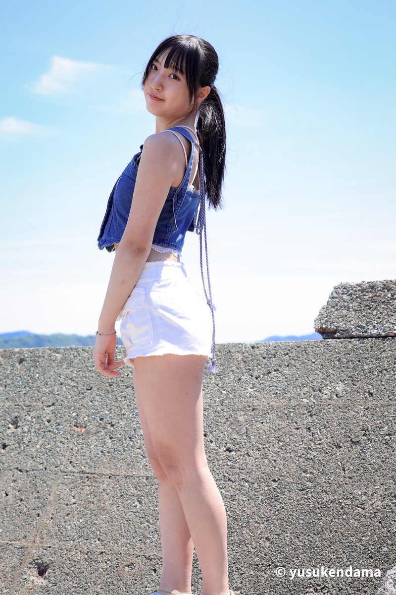 yusuke03403094's tweet photo. あおぞらガール！

2026.05.05長谷坂ノ下
model：唯花さん
(@OnlyFlower0811) 

#唯花
#ゆいな https://t.co/RjvT7EDAhj