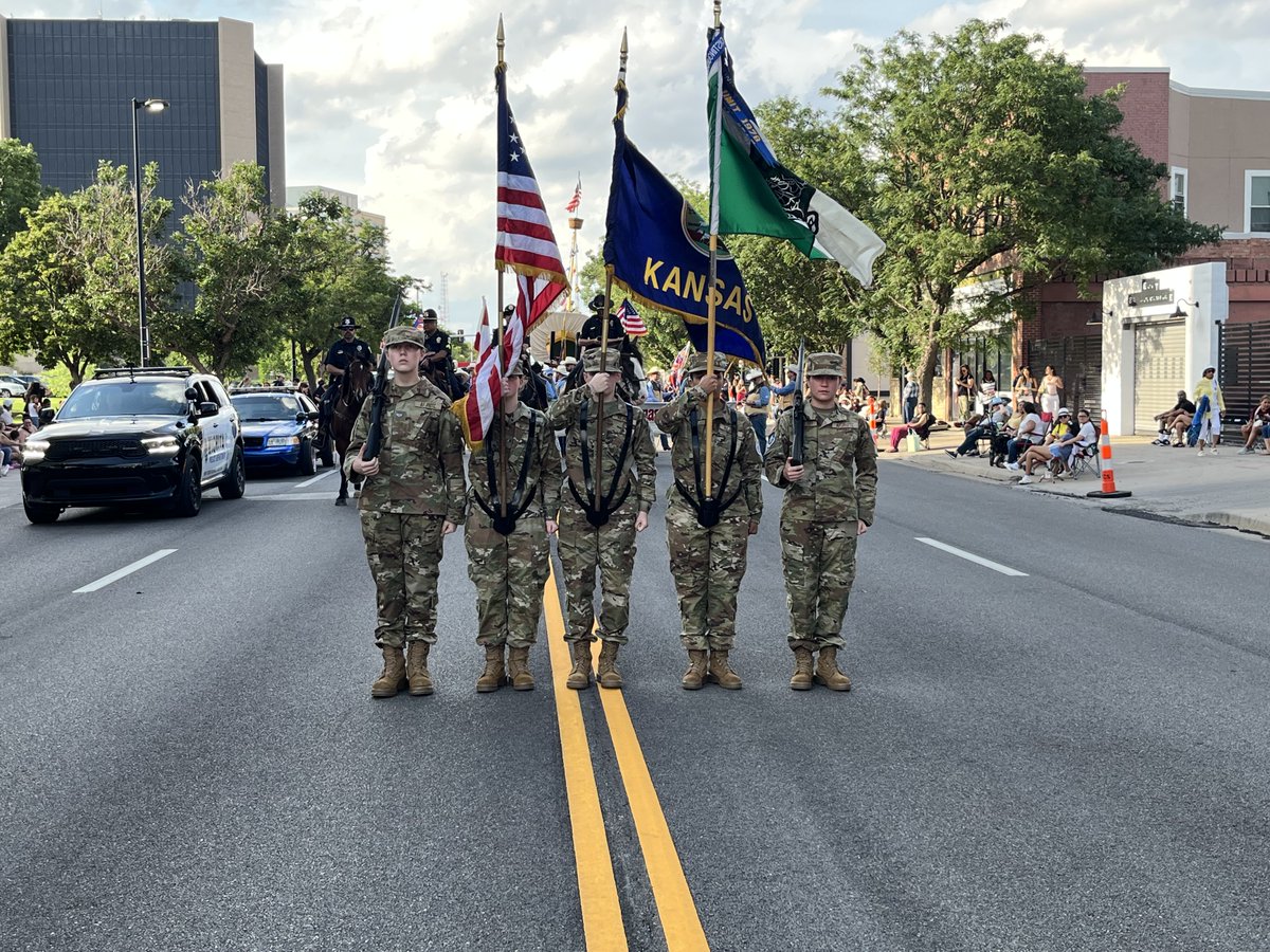 DHS_Panthers's tweet photo. Last Friday, Derby High School’s AFJROTC Color Guard marched in the Wichita Annual Riverfest Sundown Parade. The group was requested by name for this honor. We are proud of these first-year cadets' hard work and our AFJROTC program's amazing reputation! #DerbyProud https://t.co/PgCdUFqqIQ