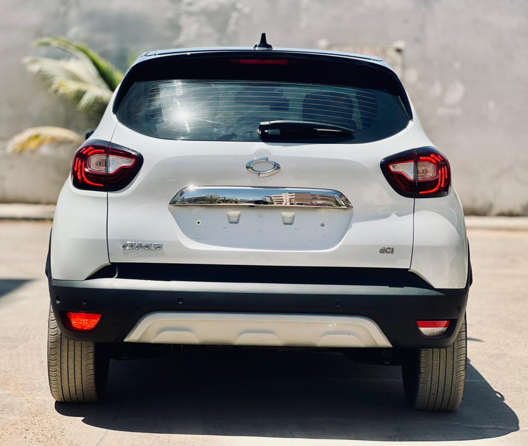 morgunner's tweet photo. Kay ma diaylen auto😁
Marque : *RENAULT*
Modèle : *QM3 DCI*
Année :  *2019*
Carburant: DIESEL*
4Cylindres 
Boite vitesse : Automatique  
Prix : *8.300.000 Fcfa* wakhalable
Rt apprécié https://t.co/01pYphpMft