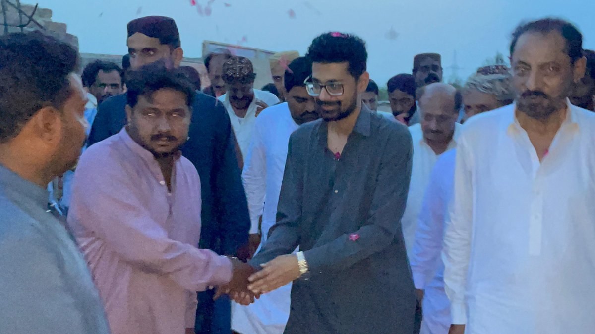 Lala Muneer Farooqui tweet media