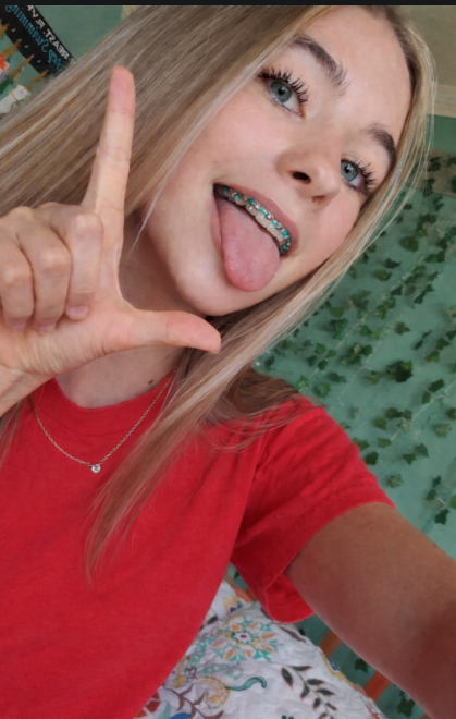 YouPayKayle's tweet photo. Just shut up and send me money 🎀 

You’re disgusting https://t.co/cFad381UPC