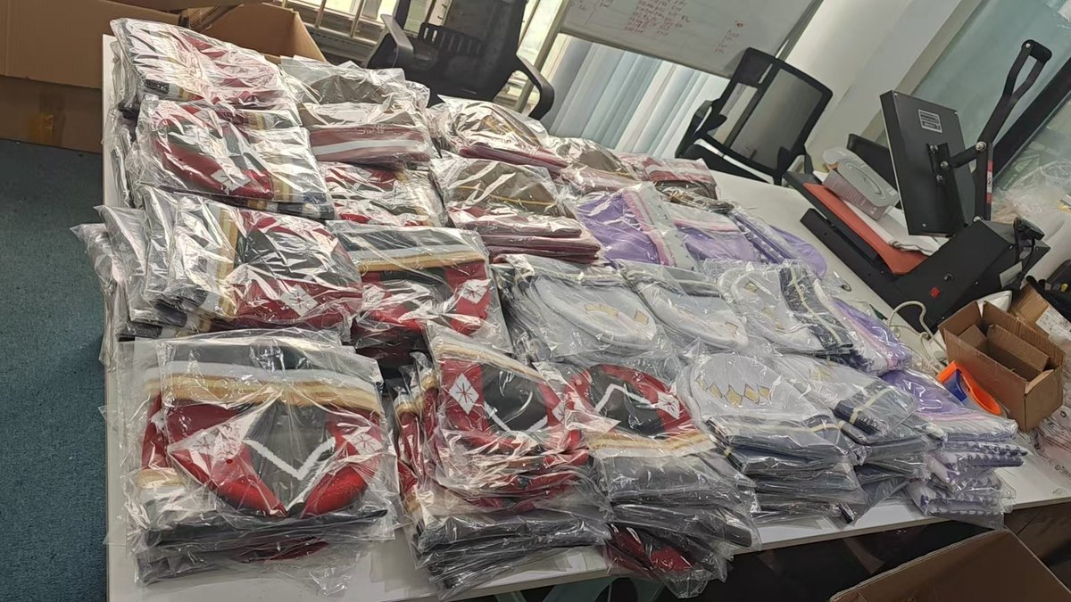ANAFFY_'s tweet photo. UmaBeanies are to be shipped to US this week. We're sorry for the delay. https://t.co/jllbKKADuS