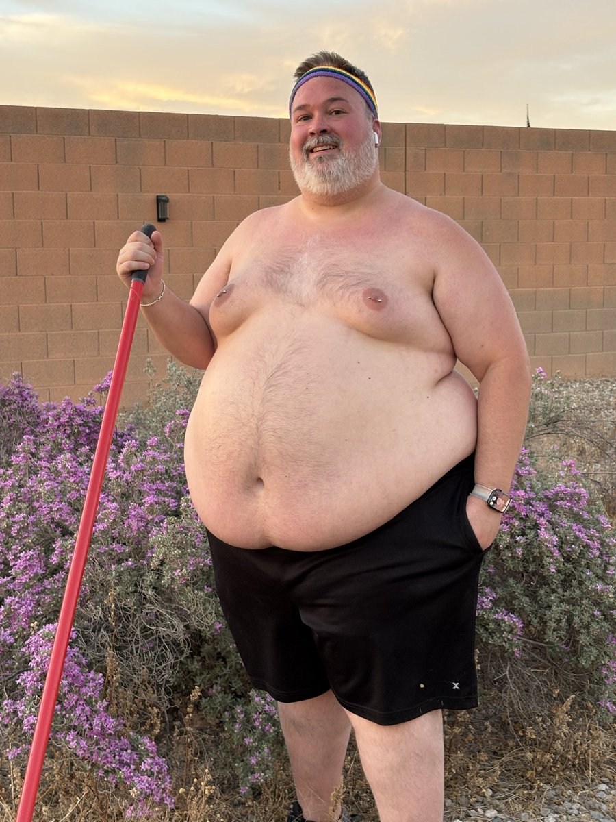 CabanaBear's tweet photo. It’s getting 🔥 here in Arizona that can only mean one thing. 🏳️‍🌈🏳️‍⚧️ Pride month!!! Who’s ready to go celebrate as soon as I finish all this yard work? #cabanabear #pridemonth #bearsofinstagram #chub #yardworksucks https://t.co/W54IQ1vxEc