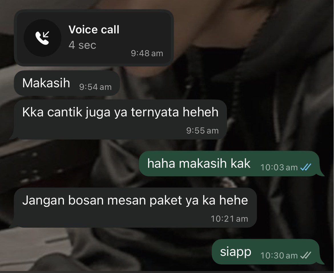 thiramimatcha's tweet photo. day 1 face reveal ketemu kurir https://t.co/IeL5qJOkyG