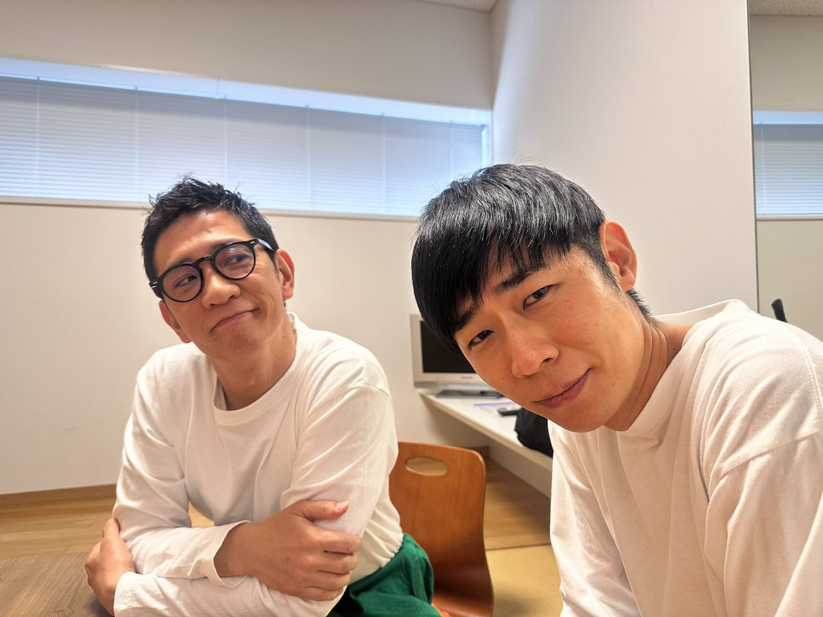 jinrikilive's tweet photo. □昼公演□
MC：真空ジェシカガク、吉住
センス爆発女、魂ず、ゆめちゃん、いかちゃん、ふぁのシャープ、源川、凛凛パーカー、ゆむら、サービスエリア、ハルひなた、あおいちゃん、ソルトレイク、炭酸水、やおよろず、雨傘、エリクトン、夫婦、ダックワーズ、写実派、センチメンタルズ、パブン、キャラメルパンダ、きり、花、ハングマン、ふゆう空間

■夜公演■
MC：アンタッチャブル柴田、トンツカタン森本
ゆってぃ、鬼ヶ島、ラバーガール、本田兄妹、リニア、うちまつげ、じぐざぐ、真空ジェシカ、永田敬介、お抹茶、アンダーパー、吉住、ザ・マミィ、スパイシーガーリック、ジャンク、鈴木ジェロニモ、バローズ、まぐろ兄弟、人間横丁、エビカレンダー、花ブービー、タルタル関数

https://t.co/y4mvXoeylZ

#夏ネーター