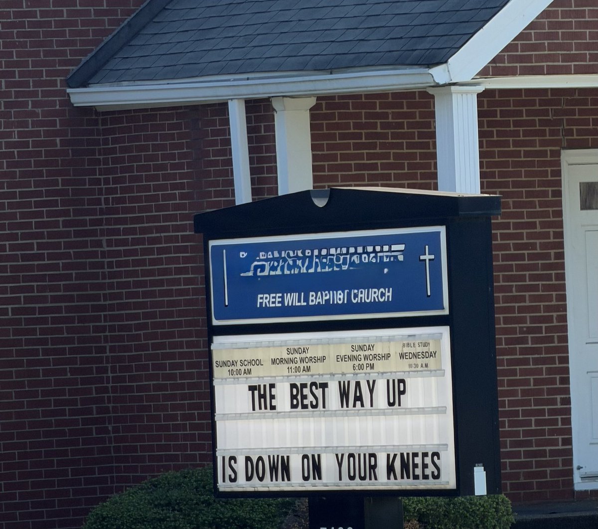 OnlyOneDNice's tweet photo. Really they going to hell https://t.co/GbvSXU2D4B