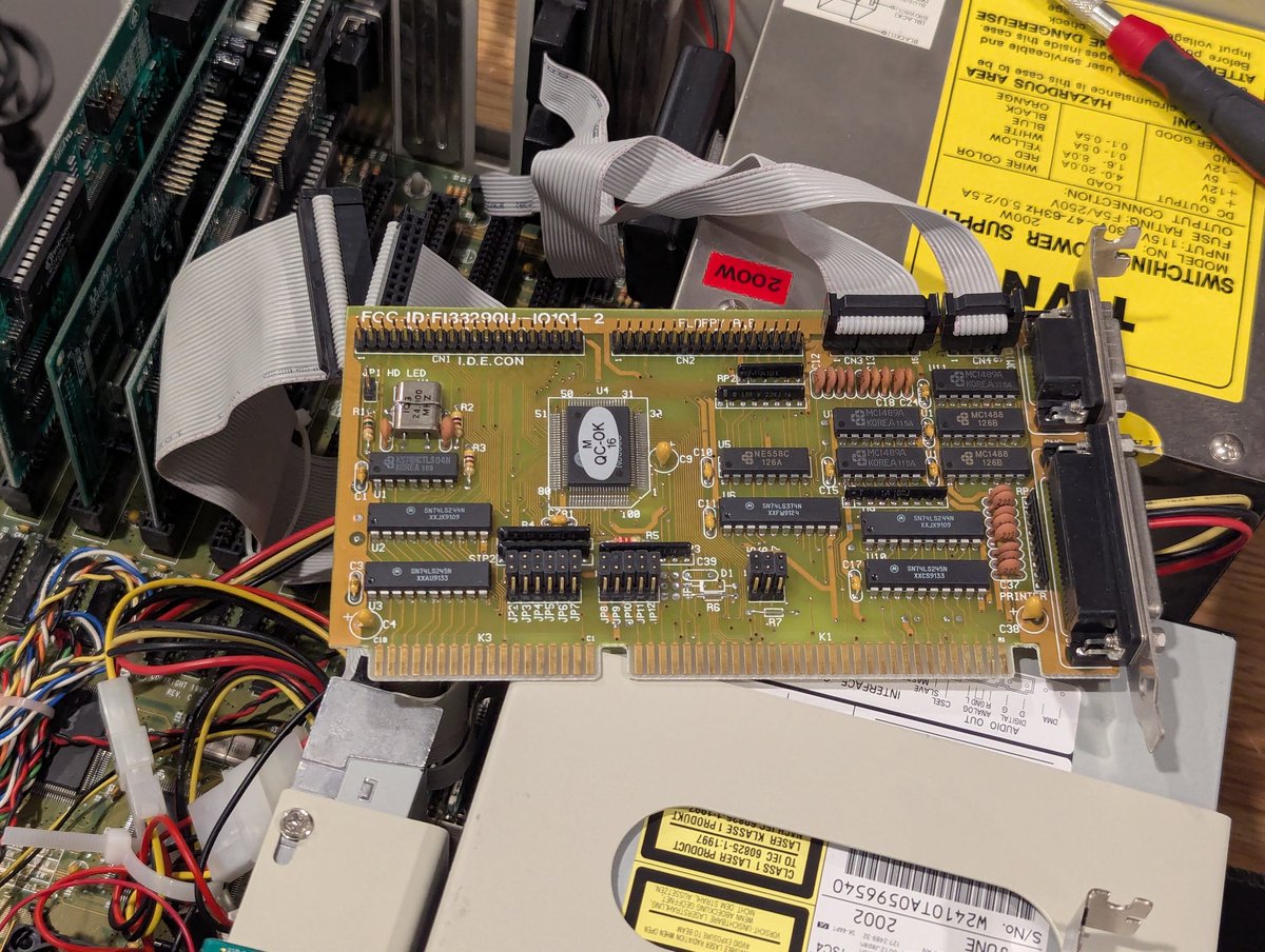 RetroTechChris's tweet photo. And finally, let's test this interface card.  It's a little anemic in that it only has FDD and IDE HDD support, no serial or parallel.  But it works!  Here is a little boot up ASMR for you! https://t.co/c1d9dGHR5Y