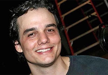 peppipets's tweet photo. >Wagner Moura

>Décadas fazendo filme contra ditadura

>Pediu PRISÃO de que chamou ele de cretino https://t.co/uZrWfENvVI