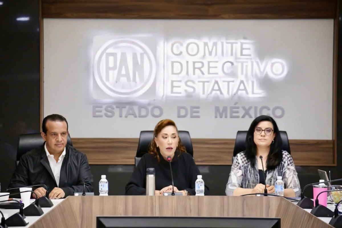 pan_edomex's tweet photo. En el PAN Edomex se desarrolla la certificación EC0938: Prestación de Mendidas de Atención y Ayuda Inmediata a Personas en Situación de Víctima, fortaleciendo capacidades para servir con humanidad, responsabilidad y compromiso. #PANEdomex https://t.co/qQuPC8vYEH