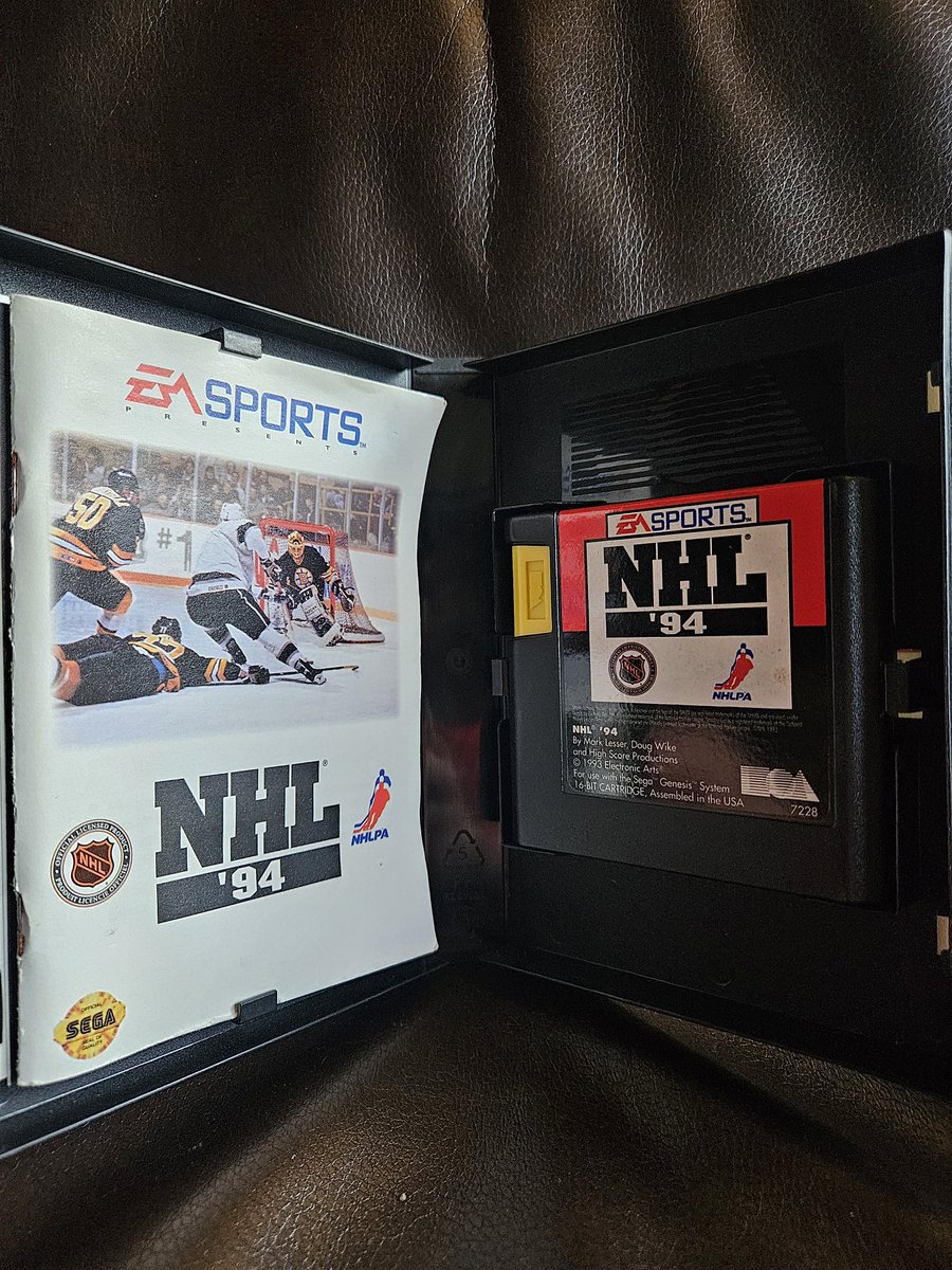 MattDAlbertson's tweet photo. Made a purchase today @NHL94Podcast https://t.co/N8CTfM8p34