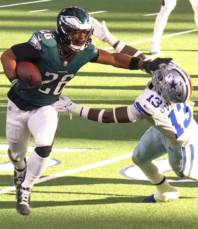 ConnorRJHigh's tweet photo. Let’s ride🦅🦅 #FlyEaglesFly https://t.co/t85lfcYCRZ