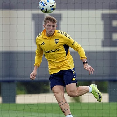 NicoCasaretto's tweet photo. Juan Barinaga está muy cerca de ser nuevo jugador de Newell's Old Boys. https://t.co/pVTzvXPdEQ