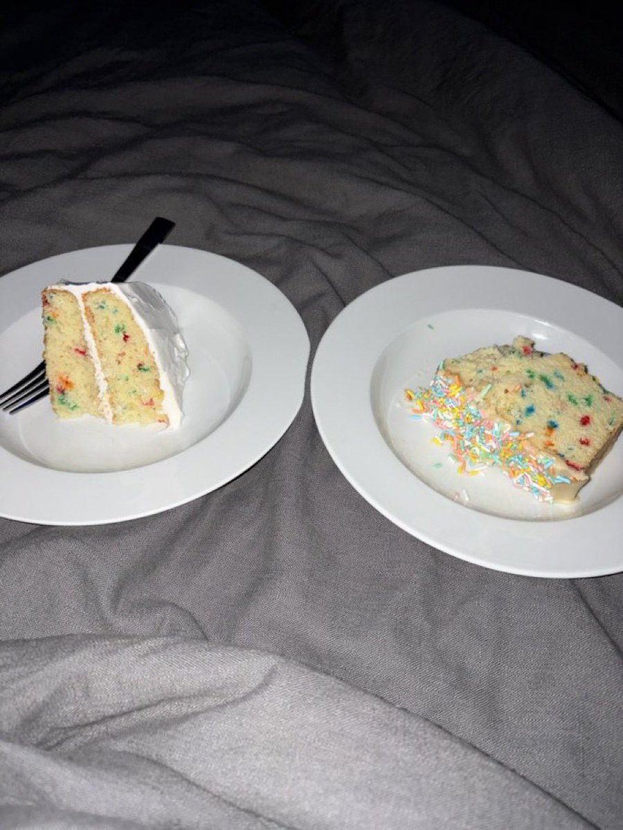 ashleyrayyyyy's tweet photo. also they both turned out so pretty and yummy :p🩷🐬🕊️ https://t.co/Ijt7O93b2g