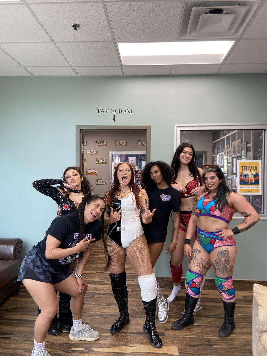 LaPescaditaRuiz's tweet photo. Another #Lodestone reunion in da books at @GirlFightWrest ππ«β₯οΈ Thank you for bringing us together BIG BIL @BillieStarkz !!!
@itsBayleyWWE WE OUT HURRRR https://t.co/G94VuIb6P9