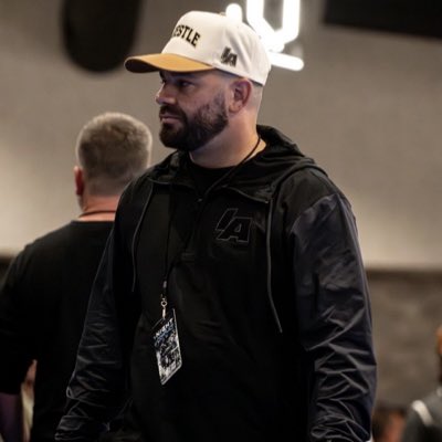 wormboffeli's tweet photo. #NewProfilePic https://t.co/uHhn4vHWz5