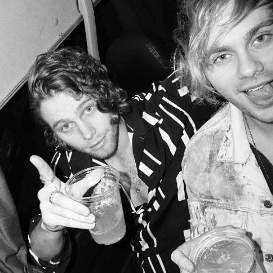 muke .ᐟ tweet media
