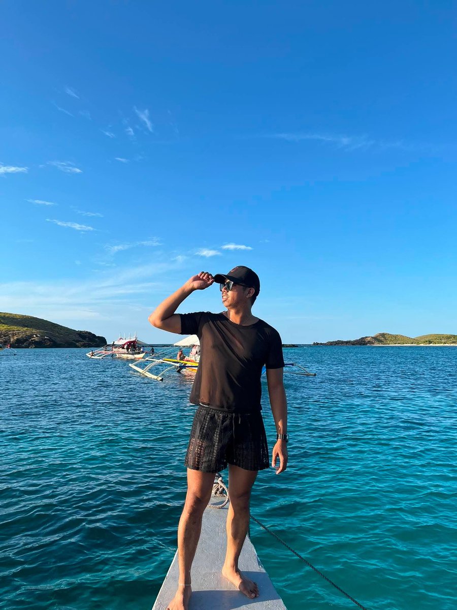 jzceee's tweet photo. Magnificent Calaguas https://t.co/qgWj6qhMEn